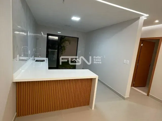 Casa 4 quartos e 4 banheiros, à venda, no bairro Buraquinho em Lauro de Freitas