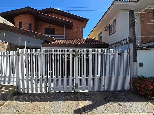 Casa 4 quartos e 4 banheiros, à venda ou para alugar, no bairro Parque Campolim em Sorocaba