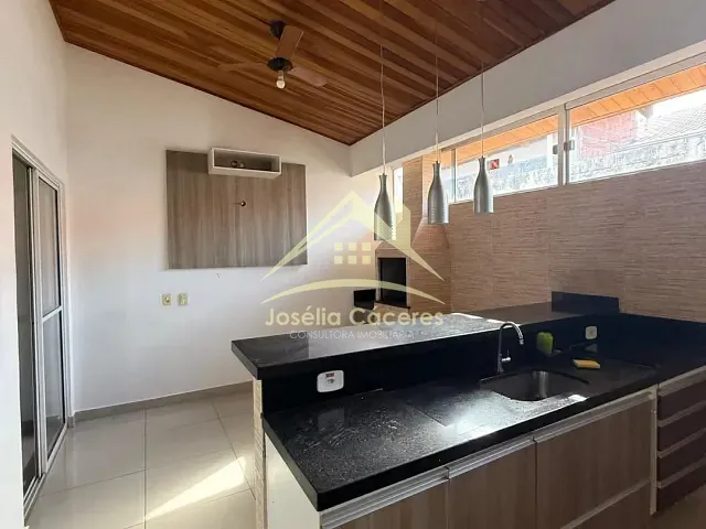 Casa com 100m² 2 quartos e 2 banheiros, à venda, no bairro Jardim Imperial em Cuiabá