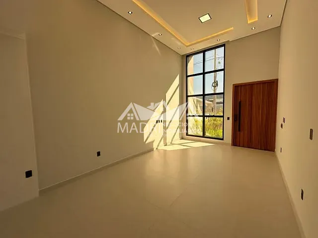 Casa com 230m² 3 quartos e 3 banheiros, à venda, no bairro Forquilhas em São José
