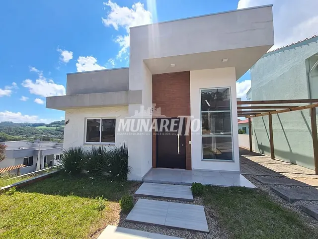 Casa 3 quartos e 2 banheiros, à venda, no bairro Itaíba em Concórdia
