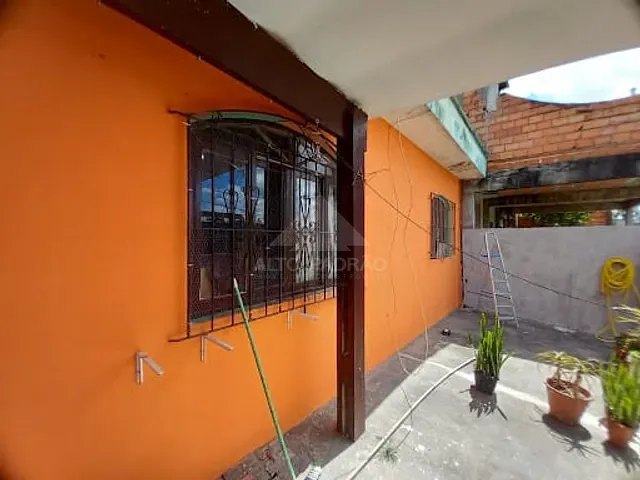 Casa com 217m² 2 quartos e 1 banheiro, à venda, no bairro Parque Alvorada em Mauá