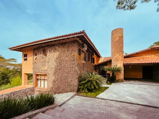 Casa 5 quartos e 7 banheiros, à venda ou para alugar, no bairro Jardim do Golf I em Jandira