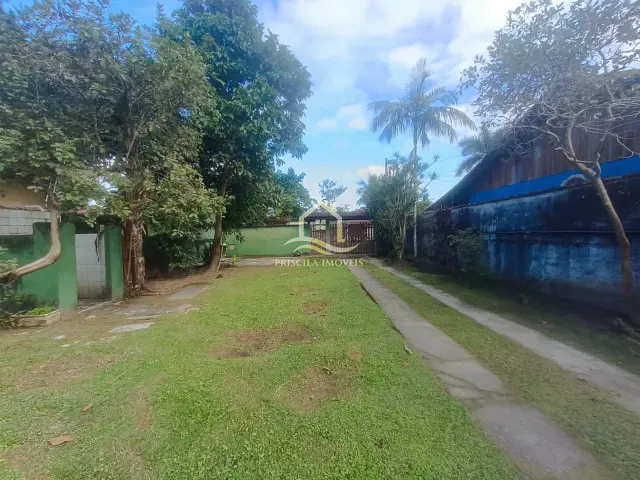 Casa com 400m² 3 quartos e 1 banheiro, à venda, no bairro Boraceia em Bertioga
