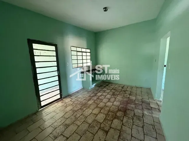Casa com 150m² 2 quartos e 1 banheiro, para alugar, no bairro Jardim Primavera em Andradas