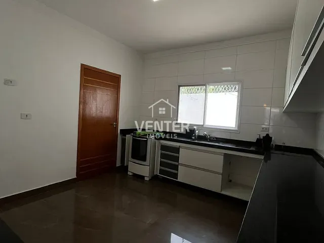 Casa 3 quartos e 3 banheiros, à venda, no bairro Vila Areao em Taubaté