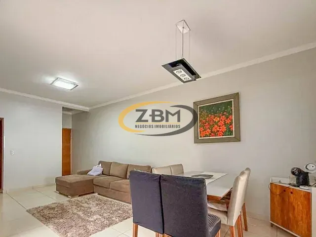 Casa com 192m² 3 quartos e 2 banheiros, à venda, no bairro Gleba Fazenda Palhano em Londrina