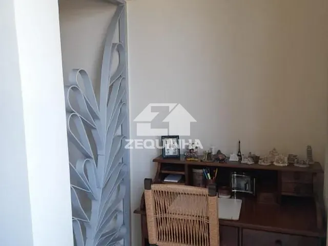 Casa com 135m² 3 quartos e 3 banheiros, à venda, no bairro Vila Campesina em Osasco