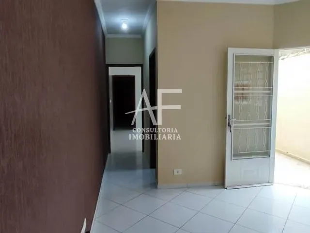 Casa com 150m² 3 quartos e 2 banheiros, à venda, no bairro Monte Belo em Taubaté