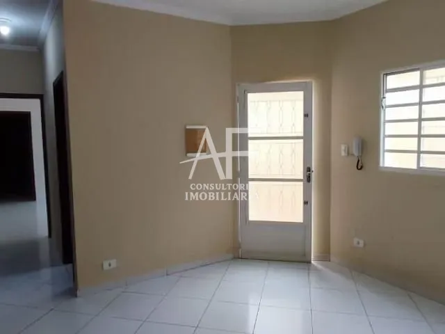 Casa com 150m² 3 quartos e 2 banheiros, à venda, no bairro Monte Belo em Taubaté