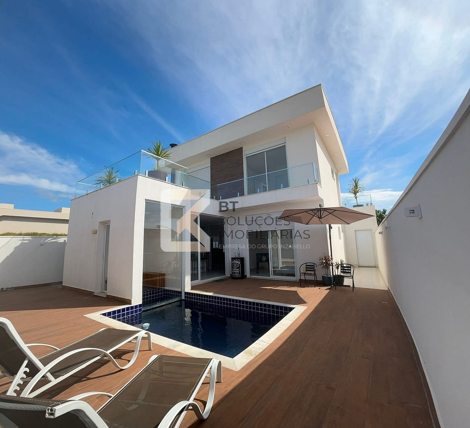 Casa, 3 quartos, 200 m² - Foto 1