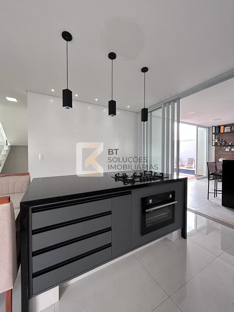 Casa, 3 quartos, 200 m² - Foto 14