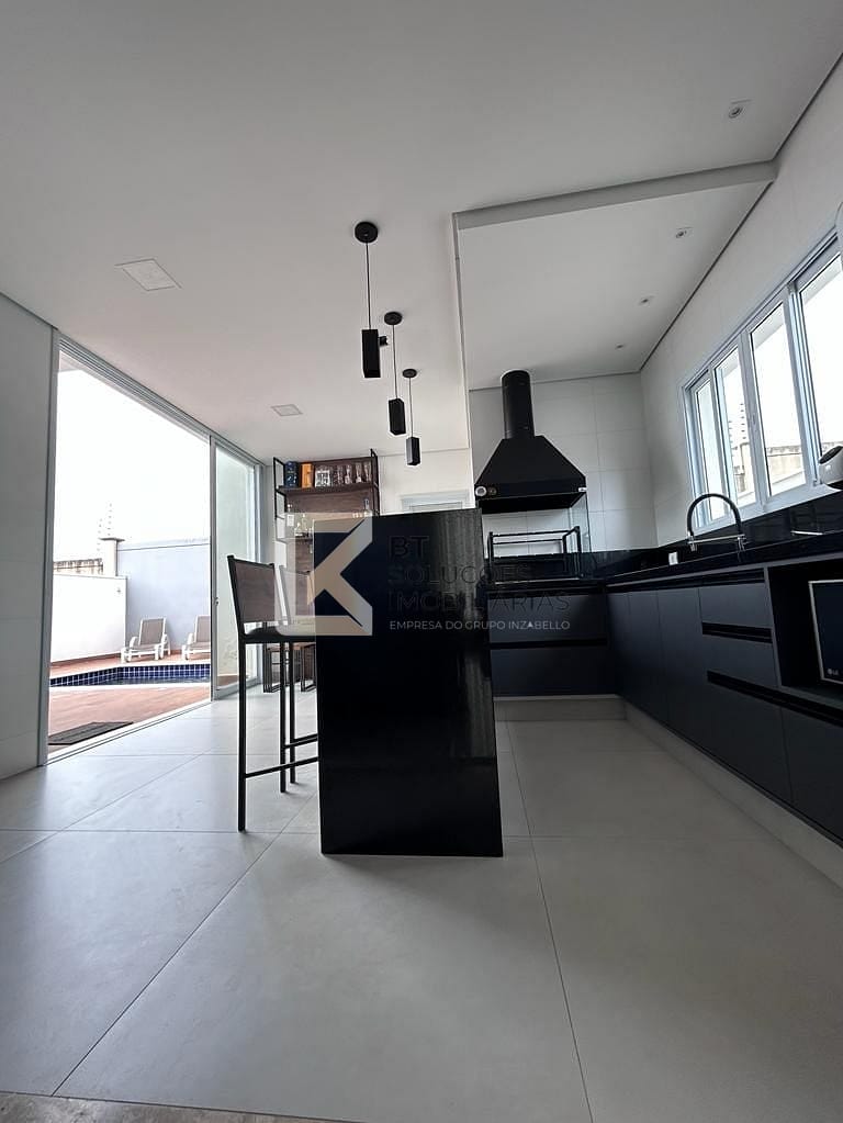 Casa, 3 quartos, 200 m² - Foto 21