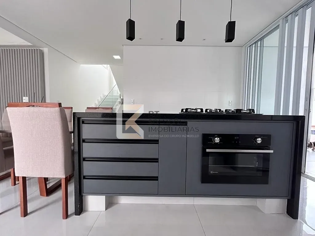 Casa, 3 quartos, 200 m² - Foto 13