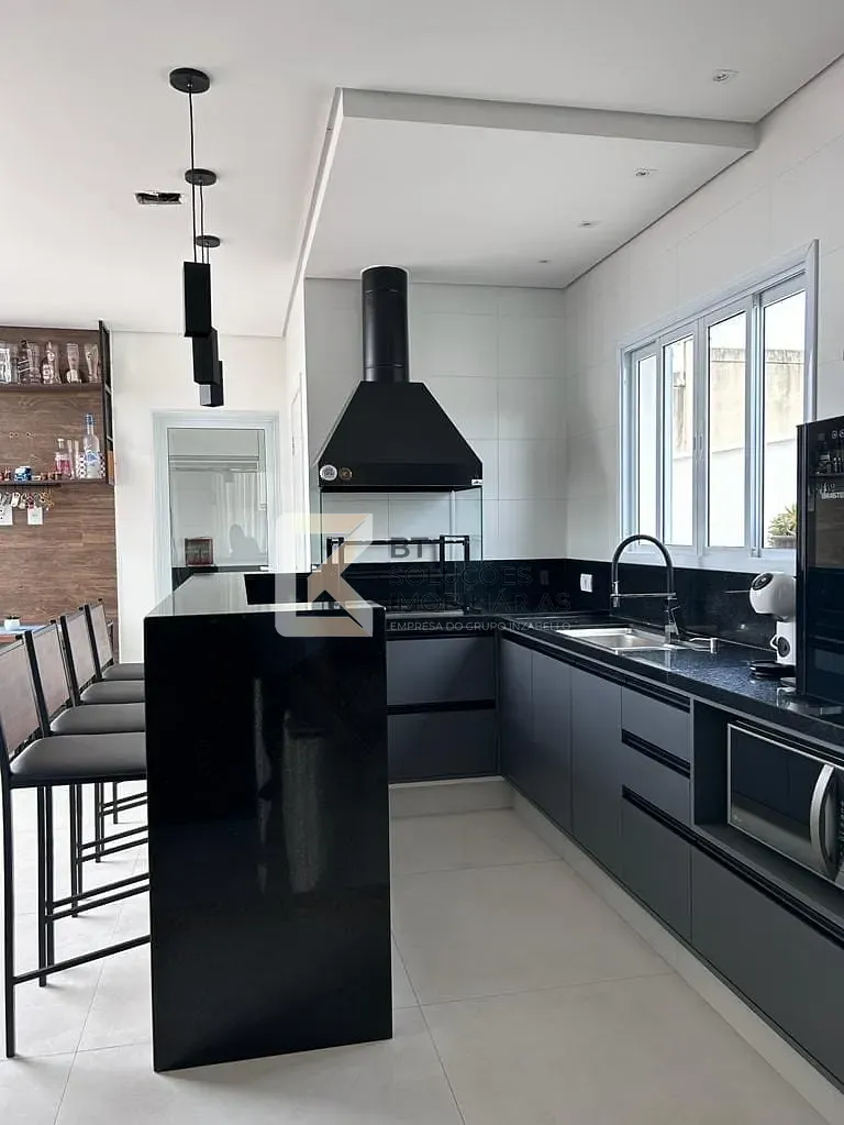 Casa, 3 quartos, 200 m² - Foto 15