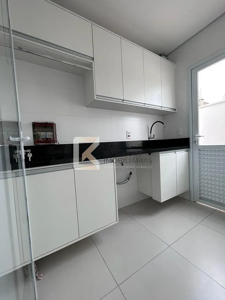 Casa, 3 quartos, 200 m² - Foto 11
