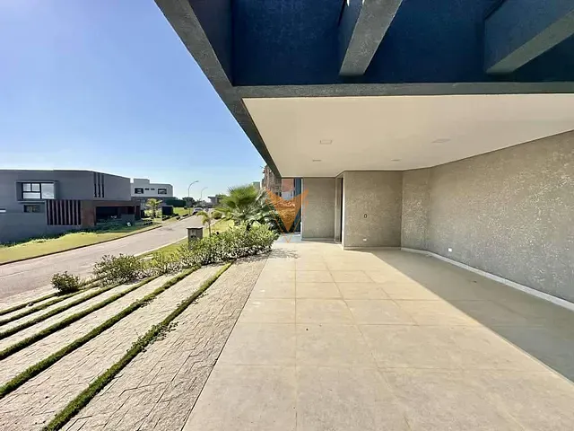 Casa 3 quartos e 6 banheiros, à venda, no bairro Moinho Velho em Embu das Artes