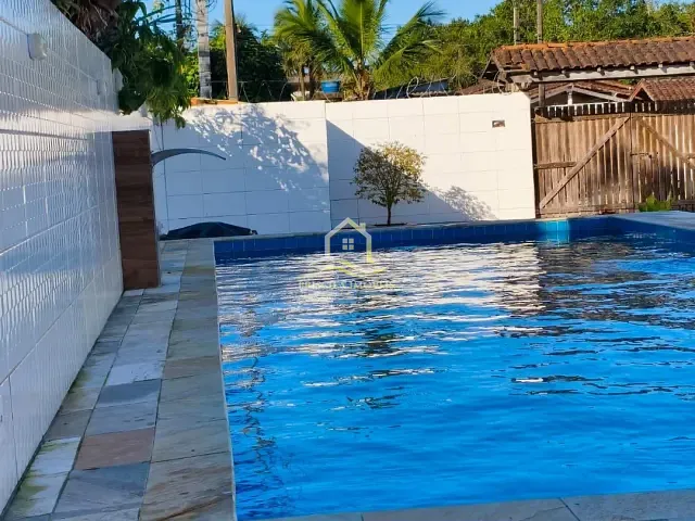 Casa 3 quartos e 2 banheiros, à venda, no bairro Boraceia em Bertioga