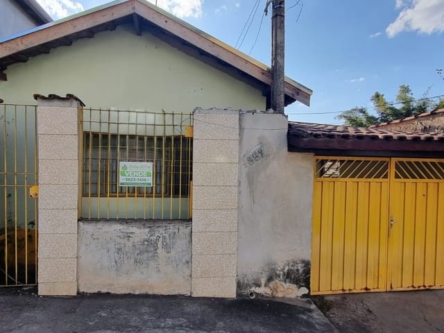 Casa com 155m² 2 quartos e 1 banheiro, à venda, no bairro Jardim Amélia em São João da Boa Vista
