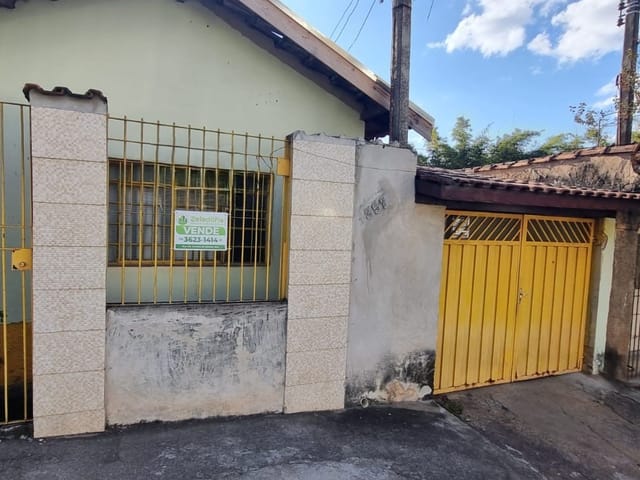 Casa com 155m² 2 quartos e 1 banheiro, à venda, no bairro Jardim Amélia em São João da Boa Vista