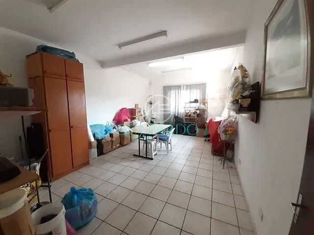 Casa com 250m² 6 quartos e 5 banheiros, à venda, no bairro Vila Matarazzo em Londrina