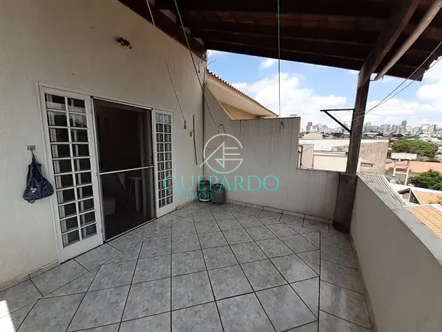 Casa com 250m² 6 quartos e 5 banheiros, à venda, no bairro Vila Matarazzo em Londrina