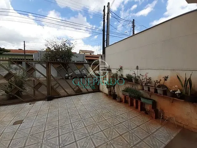 Casa com 250m² 6 quartos e 5 banheiros, à venda, no bairro Vila Matarazzo em Londrina