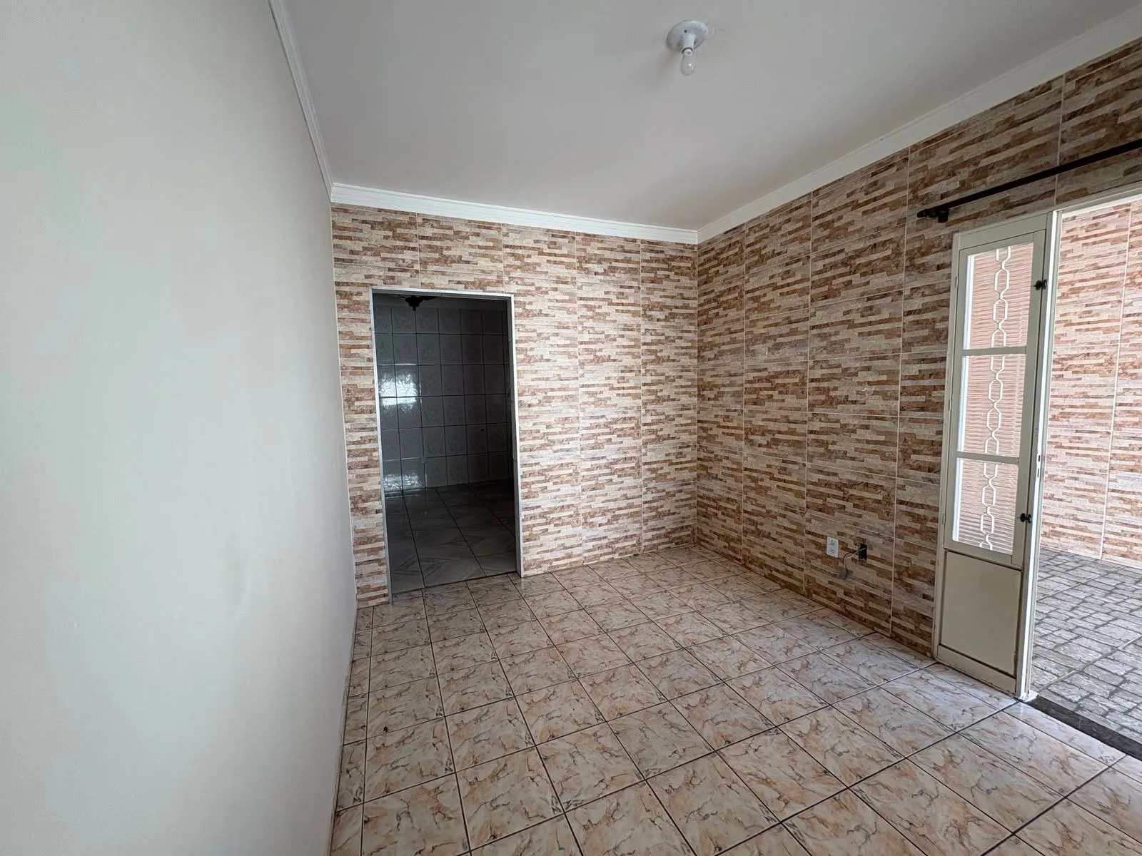 Casa, 2 quartos, 150 m² - Foto 7