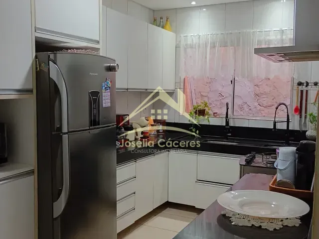 Casa 3 quartos e 2 banheiros, à venda, no bairro Morada da Serra em Cuiabá
