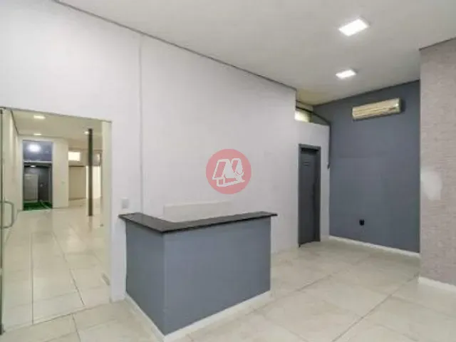Casa com 130m² 3 quartos e 2 banheiros, para alugar, no bairro Floresta em Porto Alegre