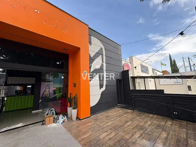 Casa à venda, no bairro Jardim das Nações em Taubaté