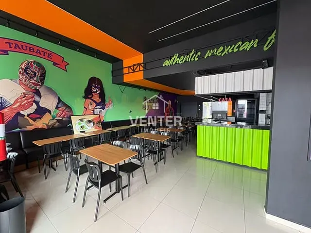 Casa à venda, no bairro Jardim das Nações em Taubaté