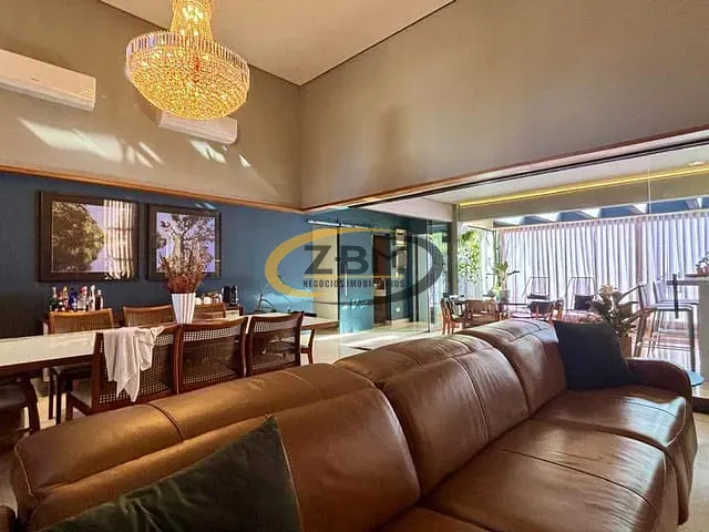 Casa com 480m² 3 quartos e 5 banheiros, à venda, no bairro Gleba Fazenda Palhano em Londrina