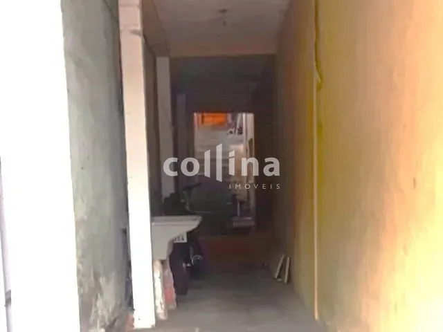 Casa 9 quartos e 7 banheiros, à venda, no bairro Jardim Ana Estela em Carapicuíba