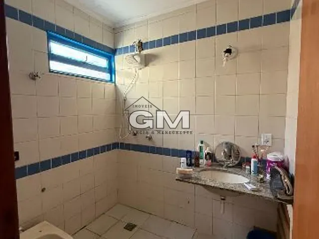 Casa com 250m² 3 quartos e 2 banheiros, à venda ou para alugar, no bairro Jardim Anhangüera em Ribeirão Preto