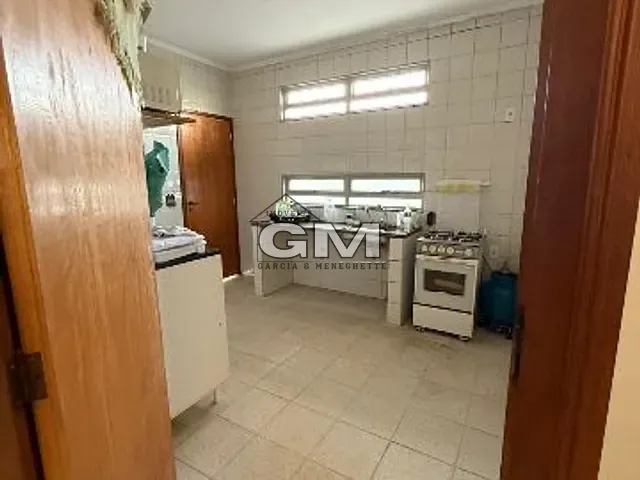 Casa com 250m² 3 quartos e 2 banheiros, à venda ou para alugar, no bairro Jardim Anhangüera em Ribeirão Preto