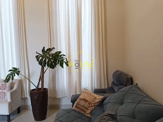 Casa 3 quartos e 3 banheiros, para alugar, no bairro Residencial Antonia Franco em Fernandópolis
