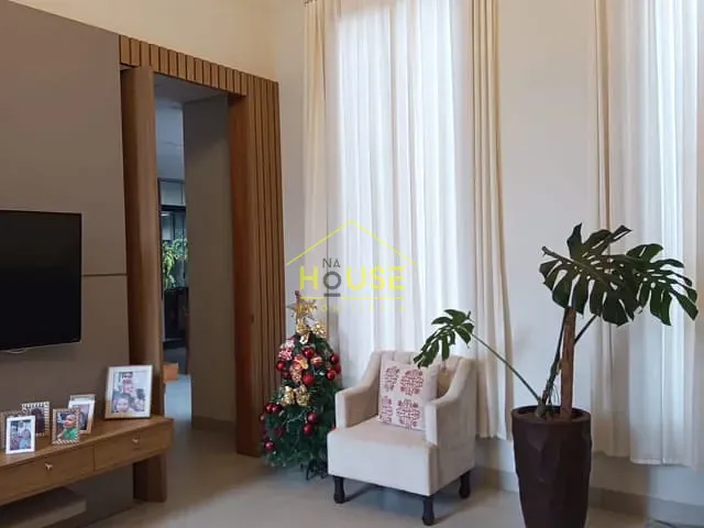 Casa 3 quartos e 3 banheiros, para alugar, no bairro Residencial Antonia Franco em Fernandópolis
