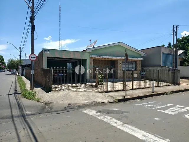 Casa com 438m² 2 quartos e 2 banheiros, à venda, no bairro Vila Nova em Cosmópolis