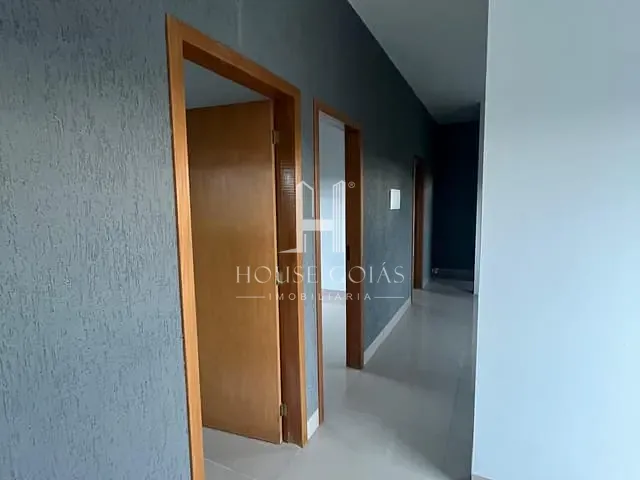 Casa 3 quartos e 2 banheiros, à venda, no bairro Jardim Decolores em Trindade