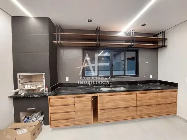 Casa com 433m² 4 quartos e 5 banheiros, à venda, no bairro Residencial Santa Izabel em Taubaté