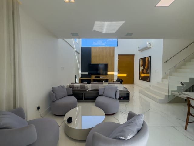 Casa com 530m² 6 quartos e 8 banheiros, à venda, no bairro Recreio dos Bandeirantes em Rio de Janeiro