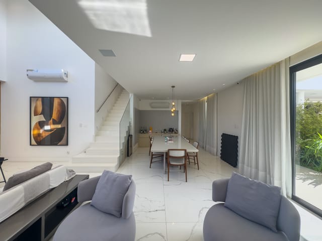 Casa com 530m² 6 quartos e 8 banheiros, à venda, no bairro Recreio dos Bandeirantes em Rio de Janeiro
