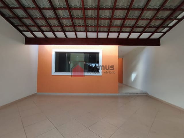 Casa com 215m², à venda, no bairro Alto do Cardoso em Pindamonhangaba