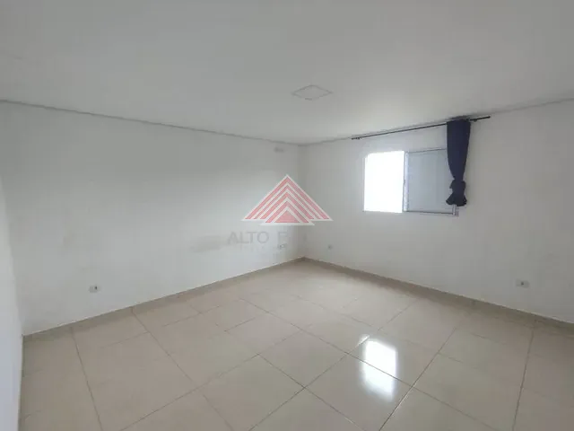 Casa com 176m² 3 quartos e 1 banheiro, à venda, no bairro Jardim Miranda D Aviz em Mauá