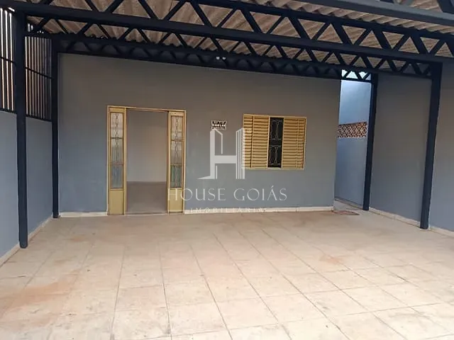 Casa com 210m² 3 quartos e 2 banheiros, à venda, no bairro Cidade Vera Cruz em Aparecida de Goiânia