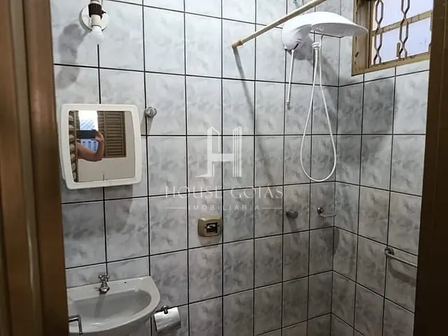 Casa com 210m² 3 quartos e 2 banheiros, à venda, no bairro Cidade Vera Cruz em Aparecida de Goiânia