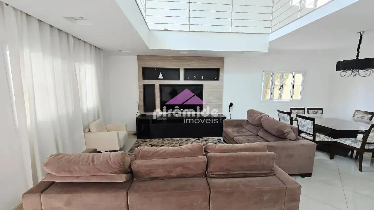 Casa, 4 quartos, 298 m² - Foto 2