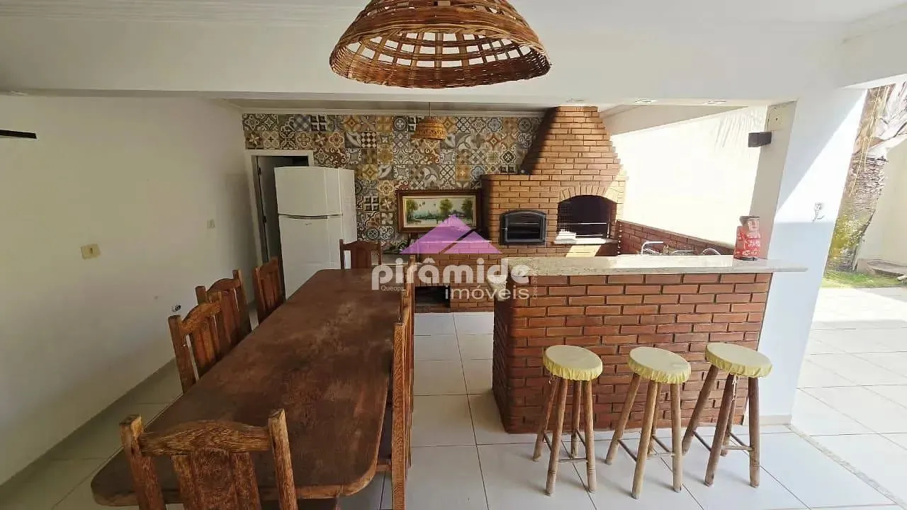 Casa, 4 quartos, 298 m² - Foto 31