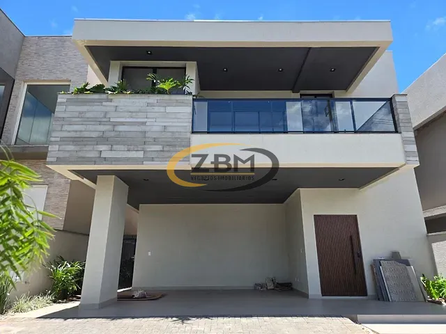 Casa com 253m² 4 quartos e 4 banheiros, à venda, no bairro Jardim Morumbi em Londrina